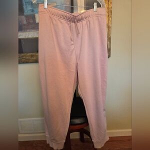 Nike Sportswear Women's Club Fleece Mid-Rise Joggers (Plus Size)